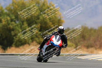 media/May-15-2022-SoCal Trackdays (Sun) [[33a09aef31]]/Turn 7 (1145am)/